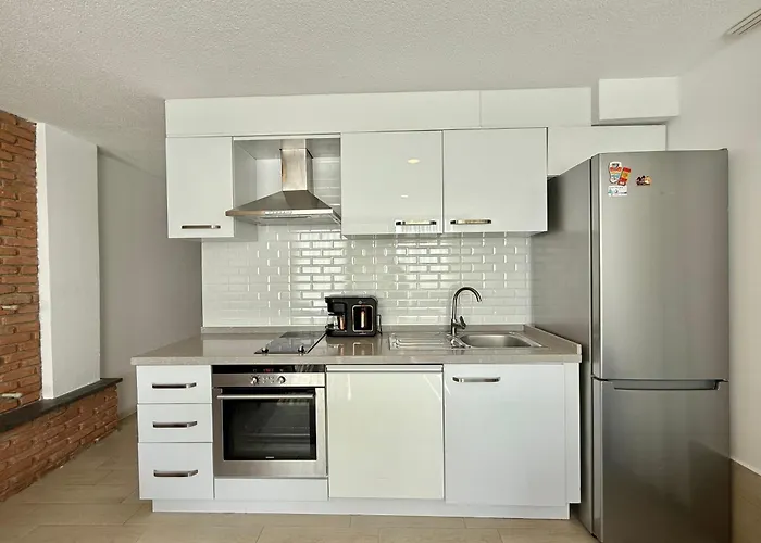 Merkezde Denize Sifir Plajli Ev Αλικαρνασσός